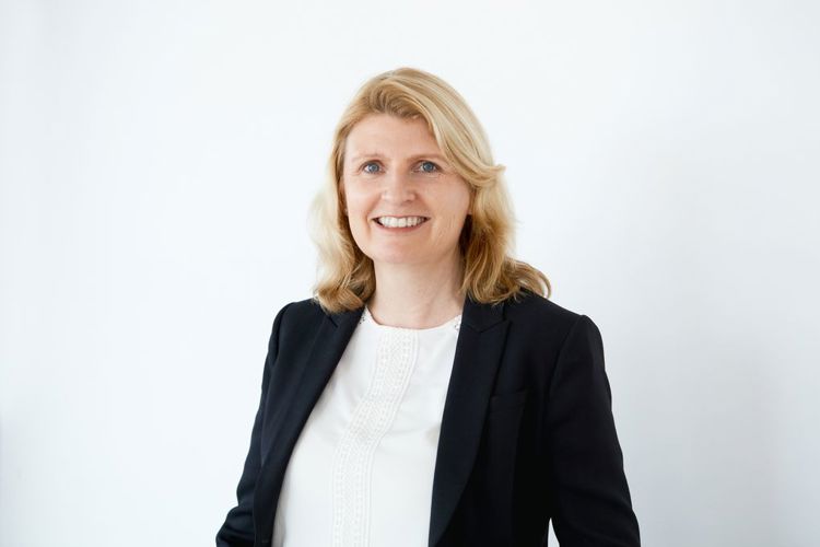 Portrettbilete av Hanne Sekkelsten.