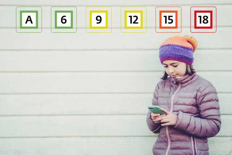 Medietilsynet bruker ressurser på å sette aldersgrense på rundt 300 kinofilmer hvert år. Men det er ikke lenger i kinosalen barn er mest utsatt for skadelig medieinnhold. Den offentlige innsatsen for trygg digital oppvekst bør derfor ta nye former. Foto Medietilsynet