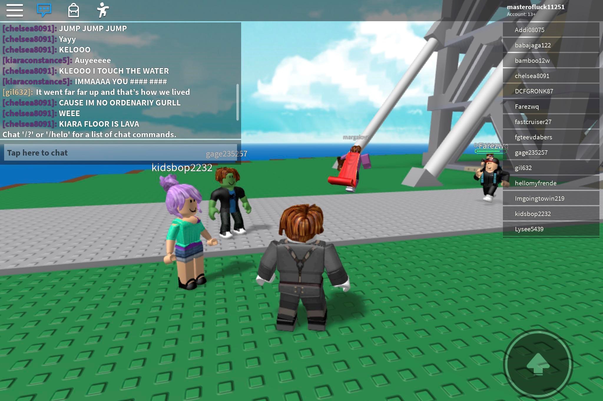 Roblox gir mulighet for å chatte med andre spillere. Du kan bruke funksjonen Safe Chat eller fjerne chattemulighetene helt. Foto Roblox Corporation